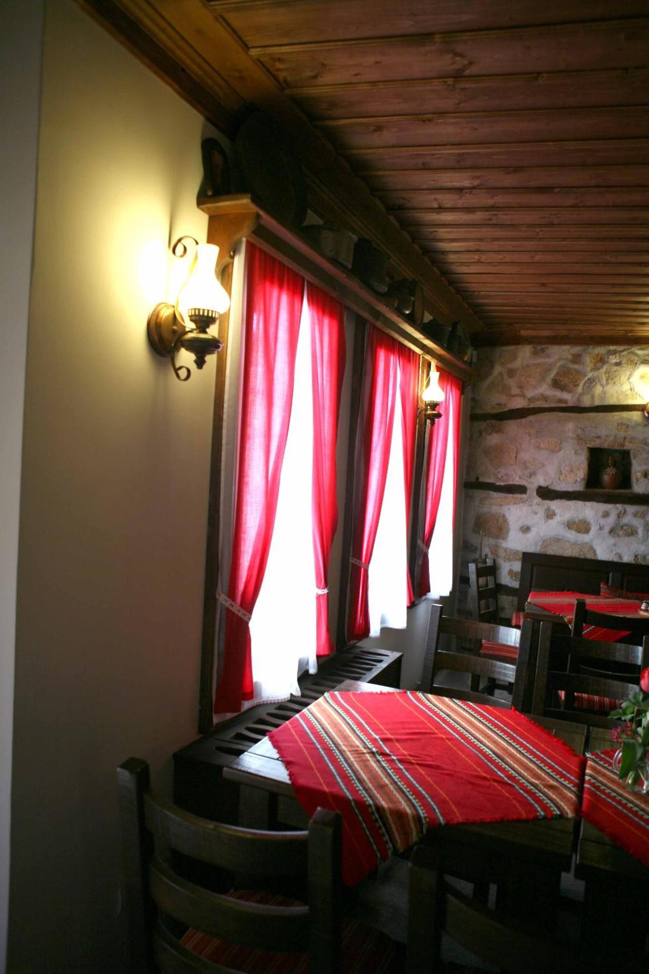 Djudjeva Kyshta Hotel Panagjuriste Kültér fotó
