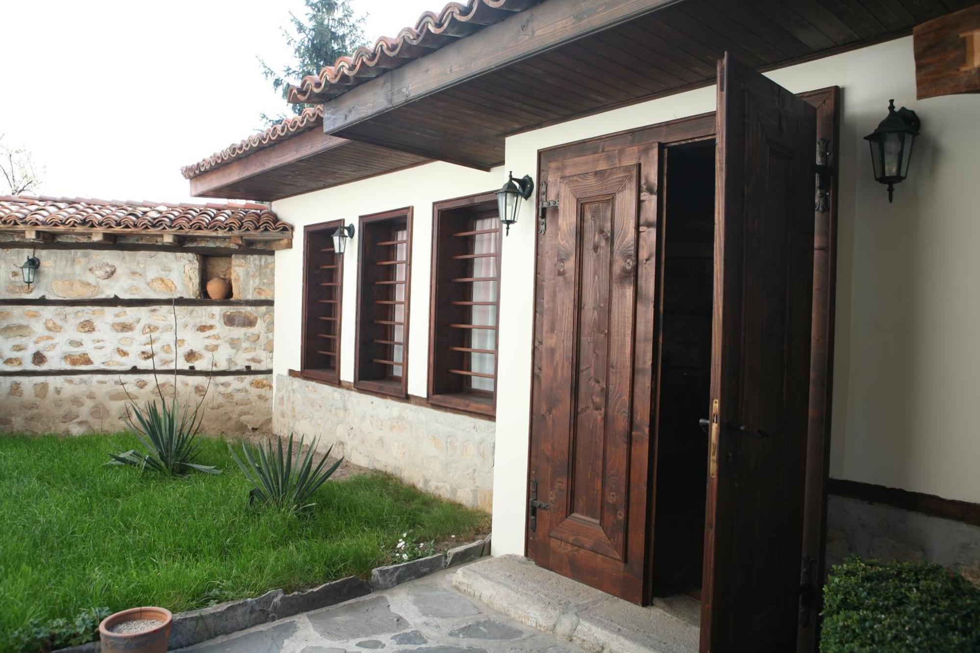 Djudjeva Kyshta Hotel Panagjuriste Kültér fotó