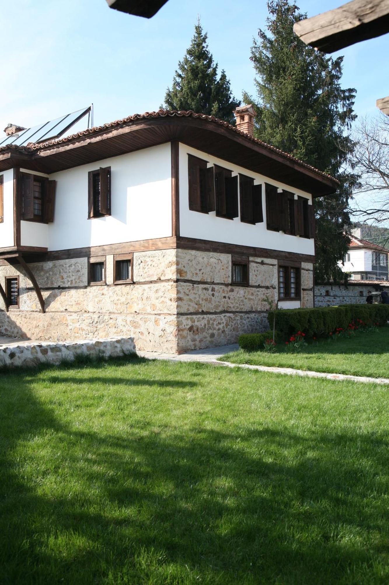 Djudjeva Kyshta Hotel Panagjuriste Kültér fotó