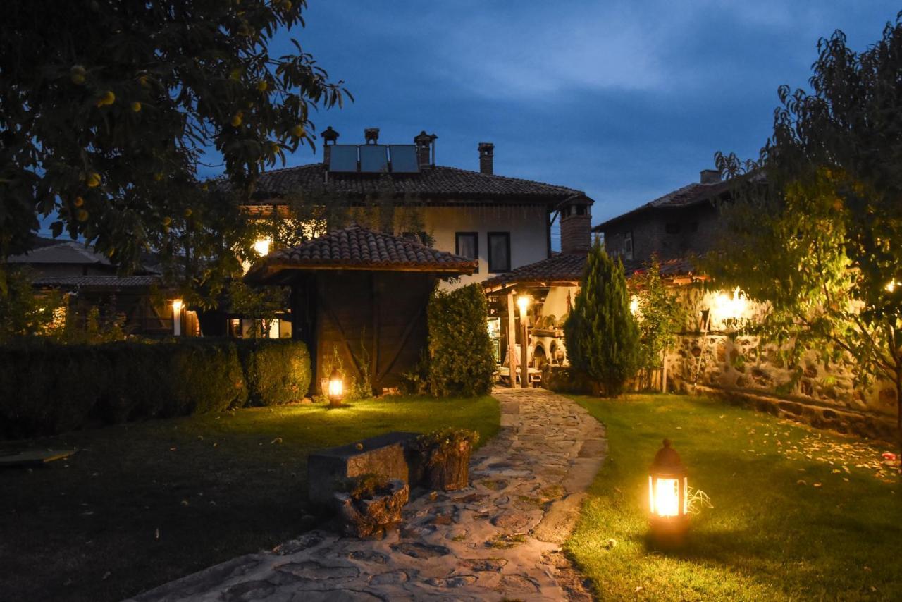 Djudjeva Kyshta Hotel Panagjuriste Kültér fotó